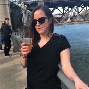 Meet your Posher, Melissa